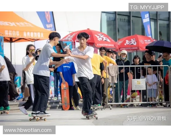 广州攀岩队在滑板精英赛中的拼搏故事与奋斗历程全景回顾 广州攀岩队在滑板精英赛中的拼搏故事与奋斗历程全景回顾